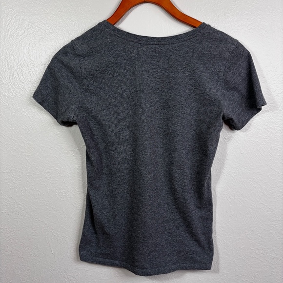 Everlane Organic Cotton V-Neck T-Shirt - Gray - Picture 5 of 8